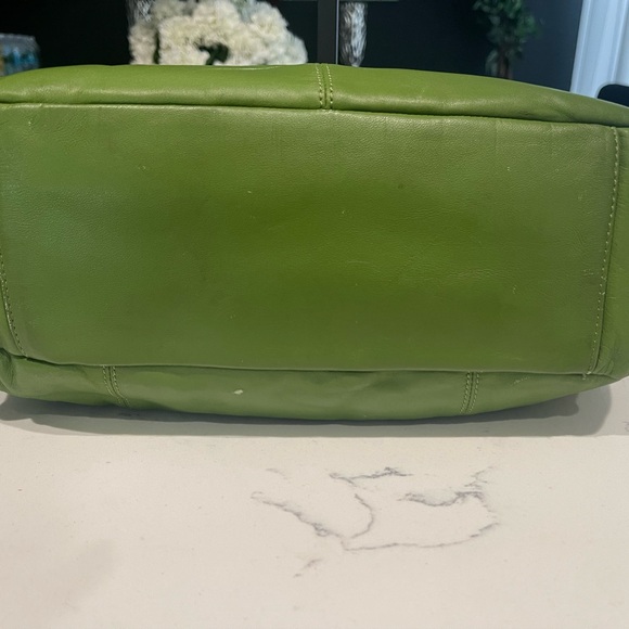 Coach Green Leather Tote Bag - Picture 4 of 9